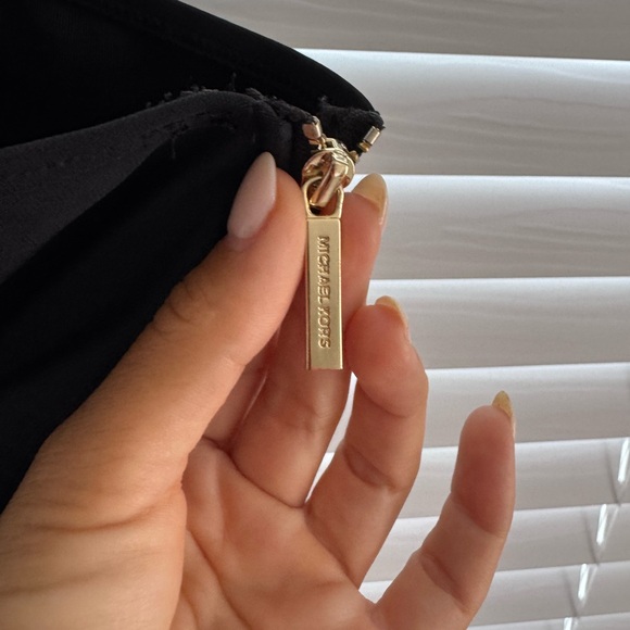 Michael Kors one piece side cut out swimsuit size 8 - Picture 2 of 4